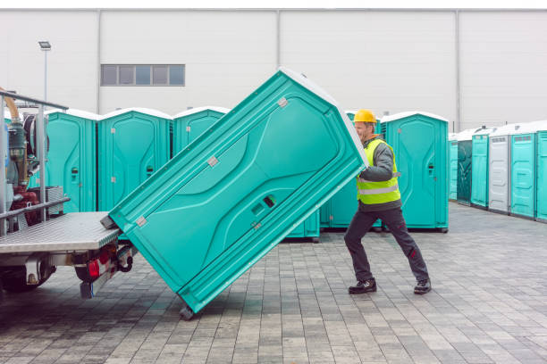 Best Portable restroom trailer rental  in Fountain Inn, SC